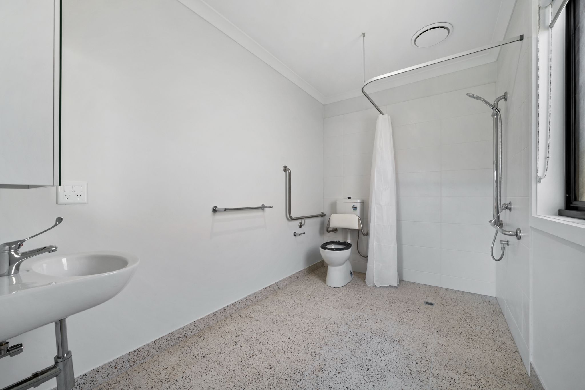 004 Open2view_ID861056