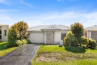 1 web-or-mls-8-scott-young-dr