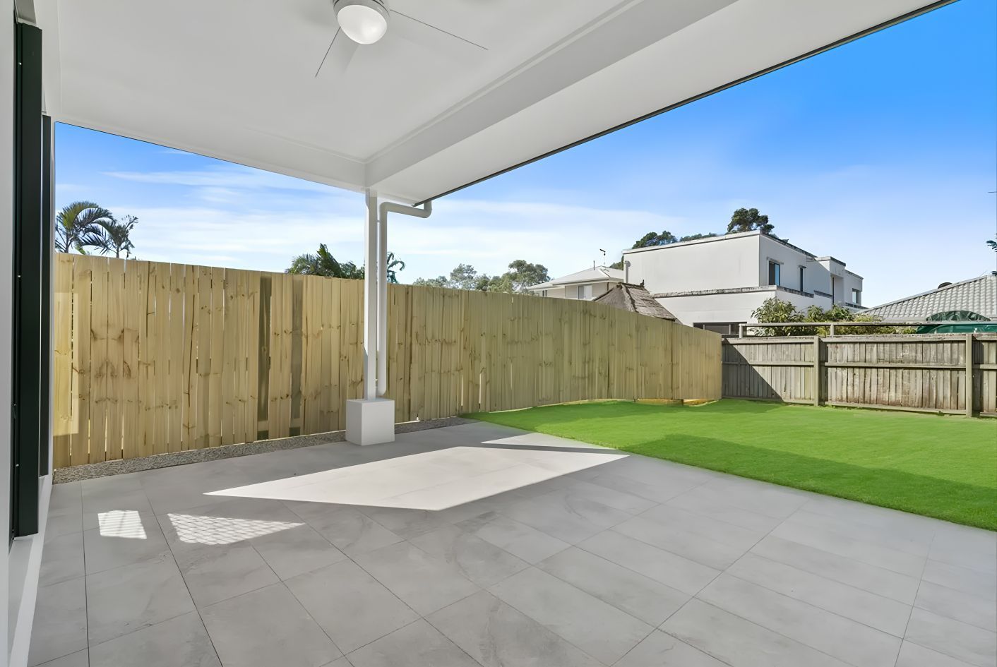 12 Redland Bay Back Porch