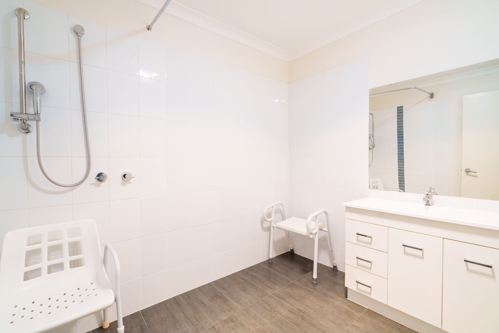 Wheelchair Accessiable Bathroom