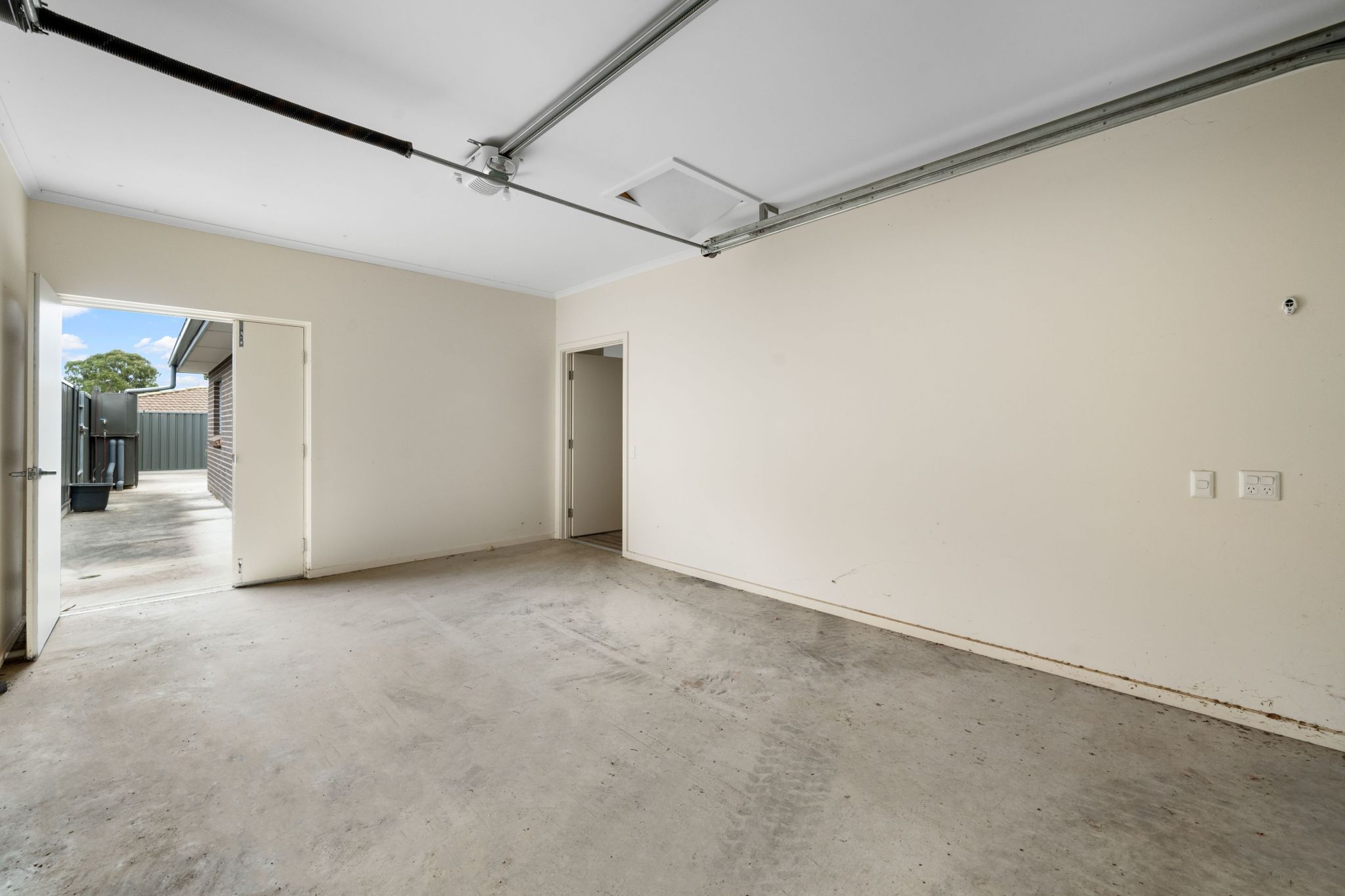 Kelly Grove New   Garage 1
