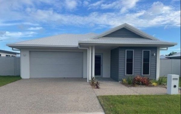 1   Billabong Cres 8 - Front