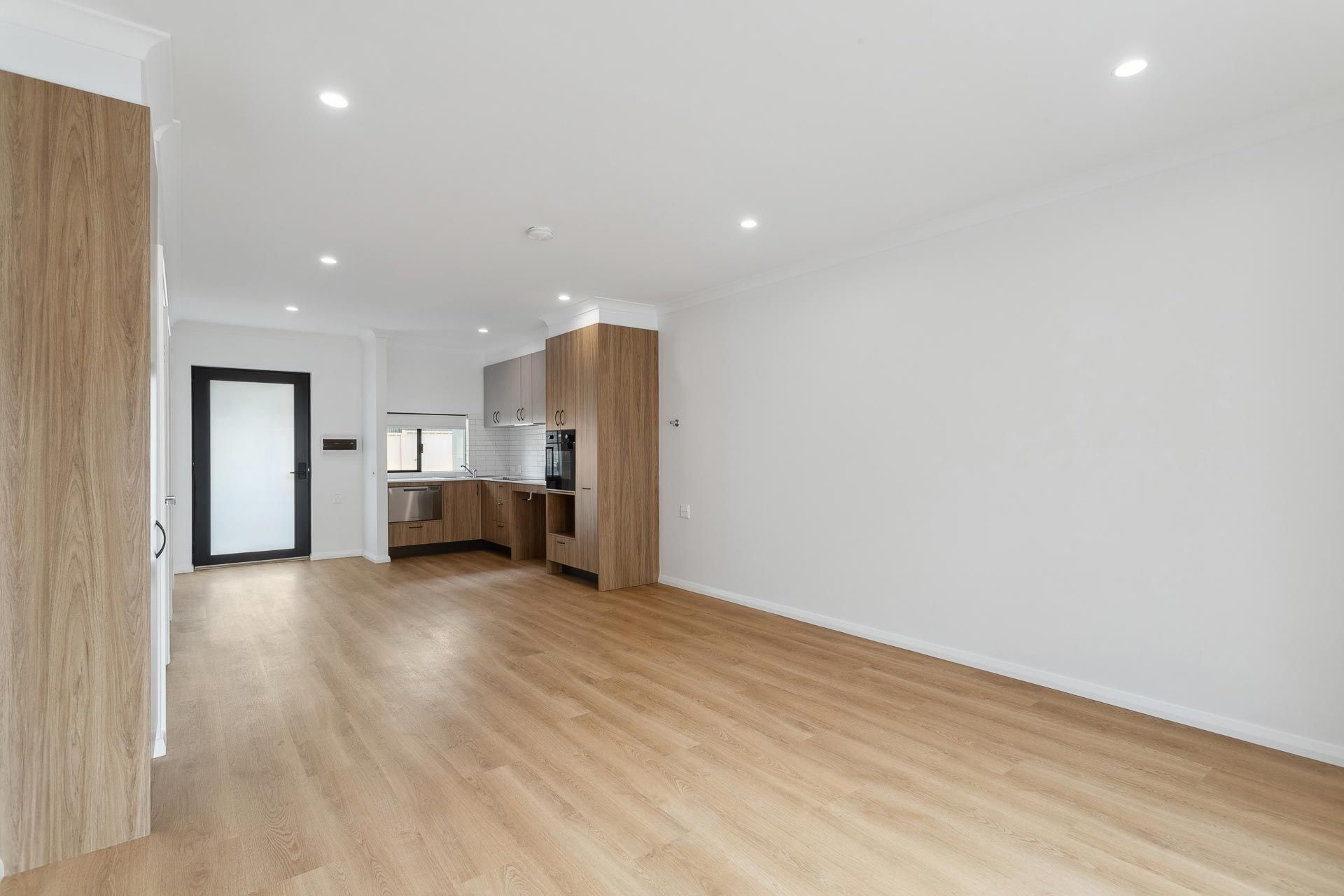 WEB 2 50 Penguin Rd  Shoalwater 4