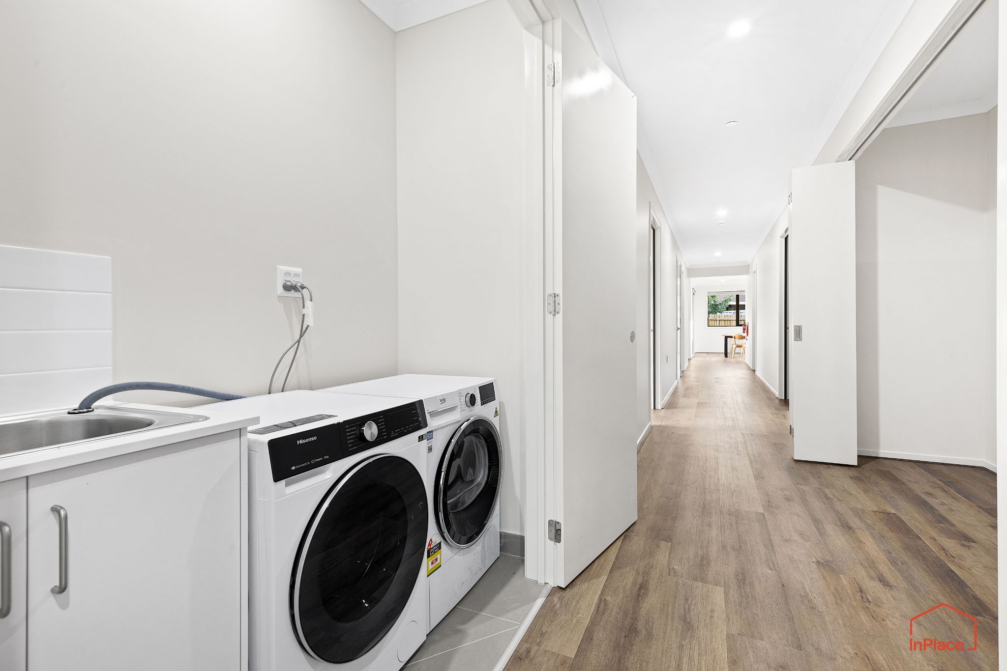 Childers   Laundry HR with Logo