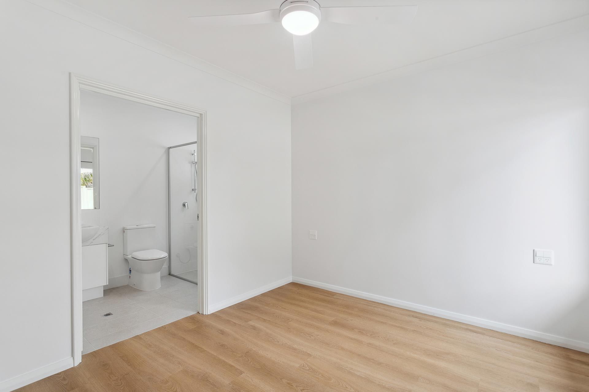 WEB 2 50 Penguin Rd  Shoalwater 6