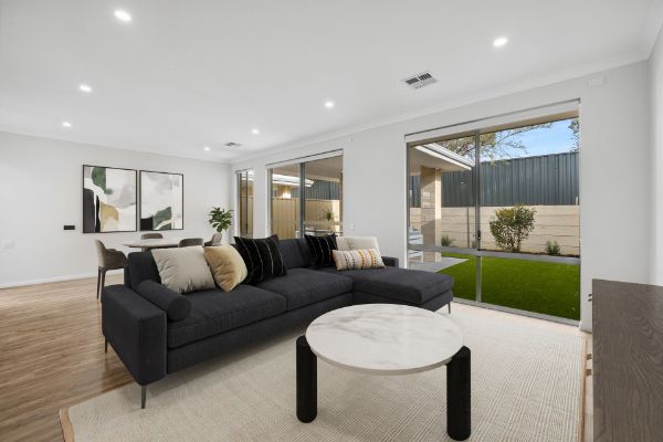 2 72 Culloton Cres  Balga Virtual Styling 1