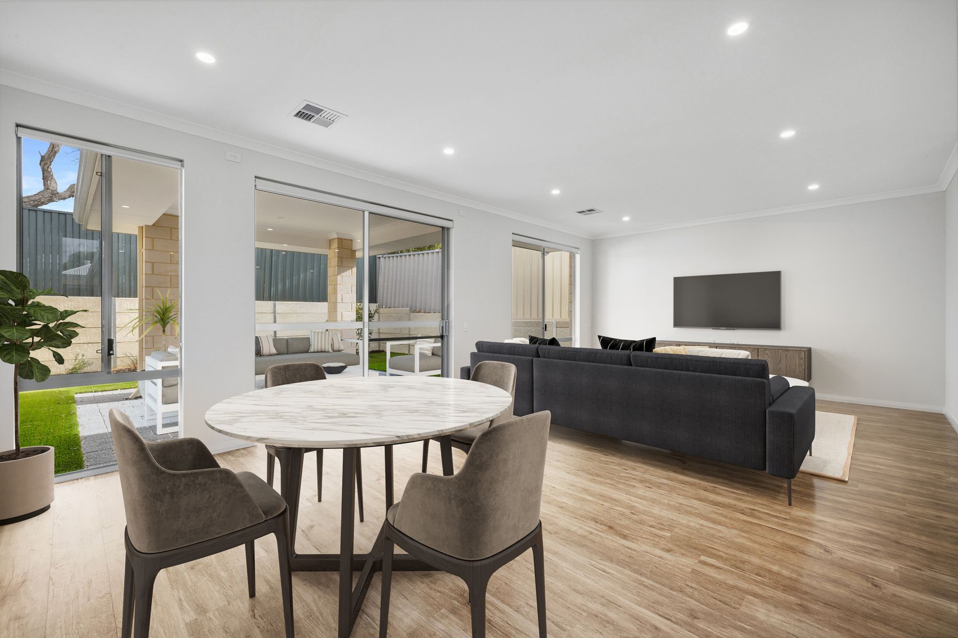 2 72 Culloton Cres  Balga Virtual Styling 2