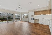 409SHO  PROFESSIONAL PHOTO - LOW RES 10) 20250618095603912