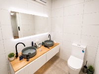Frankston bathroom retouched copy