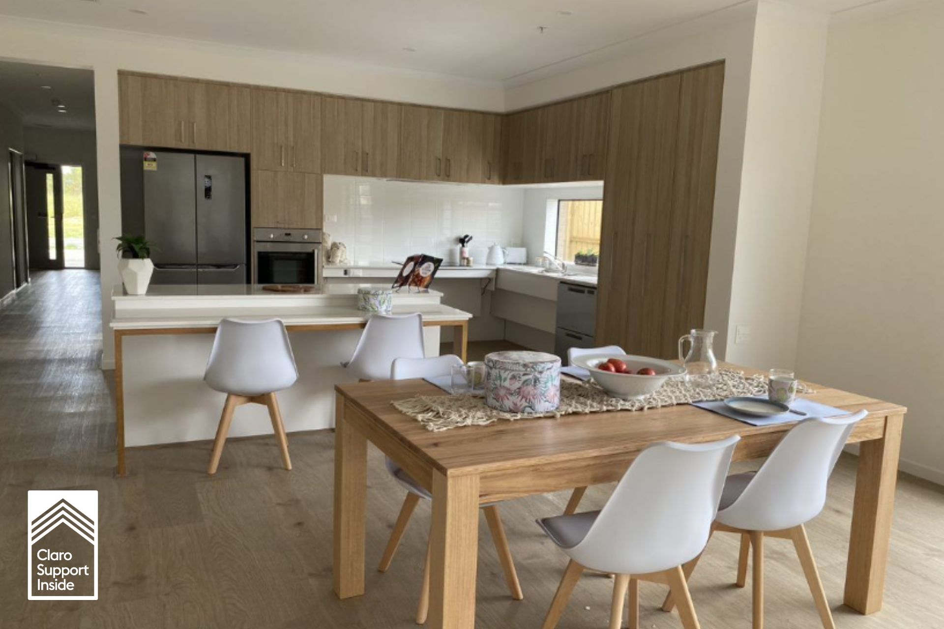 Wollert Wayside Avenue Kitchen and Dining