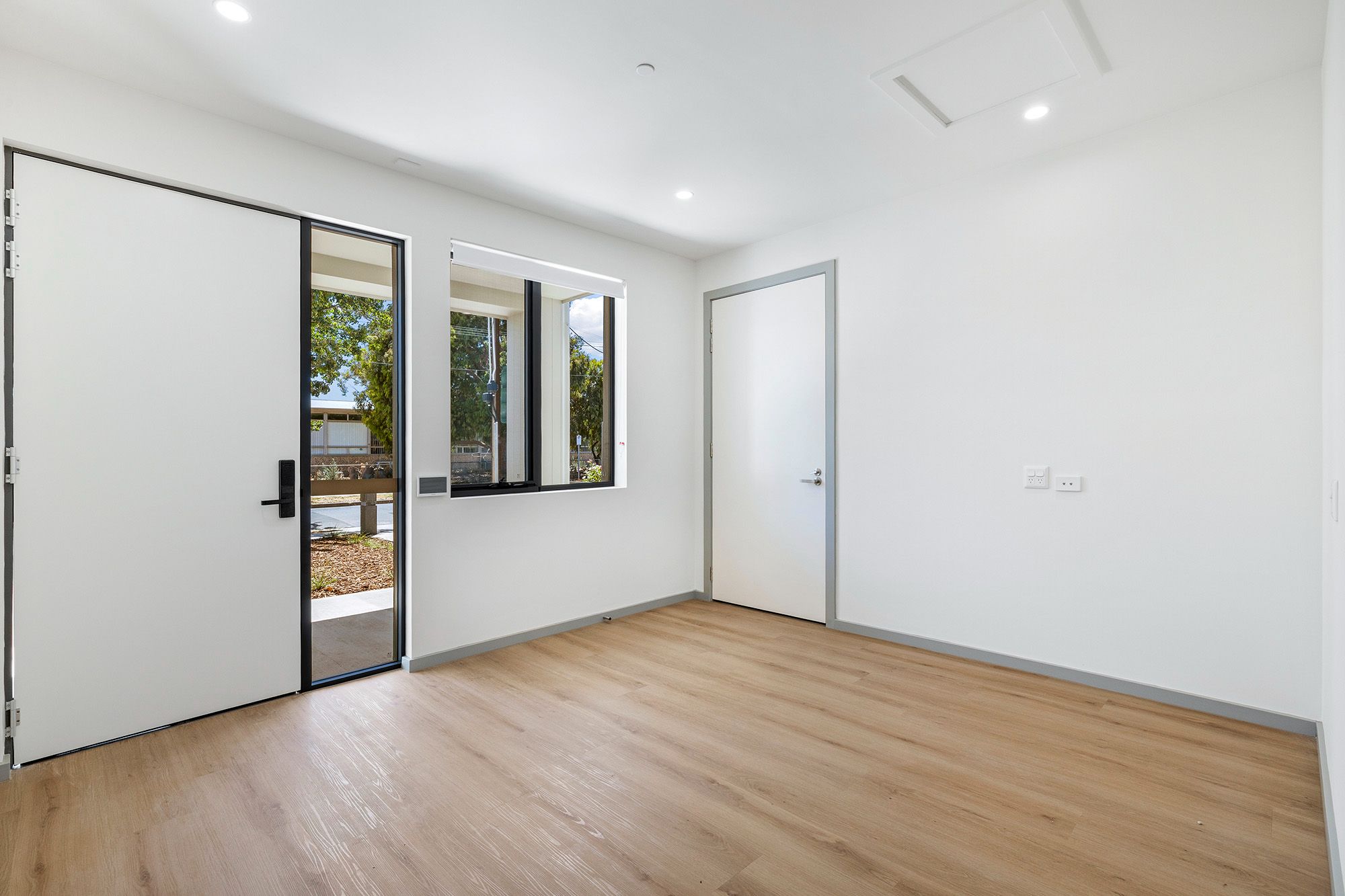 Beatty   Entrance and Study Nook LR No Logo