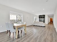 13   Roselea Ave 32 - Dining and Living