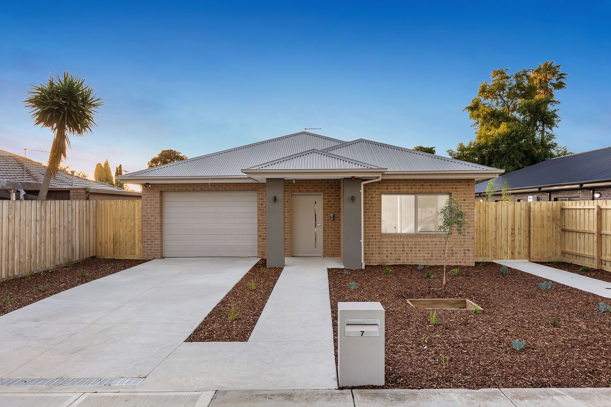 Jillian  7) - Facade 1 Dusk LR No Logo