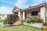 Bassett Street  Hurstville NSW, Australia_100_20220427_022