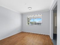006 Open2view_ID1012797-24_Vanessa_Crescent__Cotswold_Hills