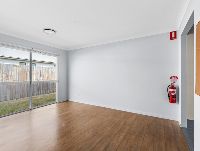 012 Open2view_ID1012797-24_Vanessa_Crescent__Cotswold_Hills