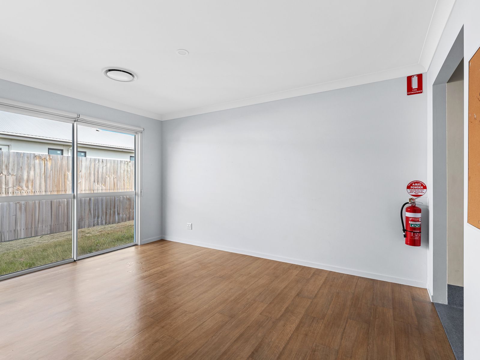 012 Open2view_ID1012797-24_Vanessa_Crescent__Cotswold_Hills