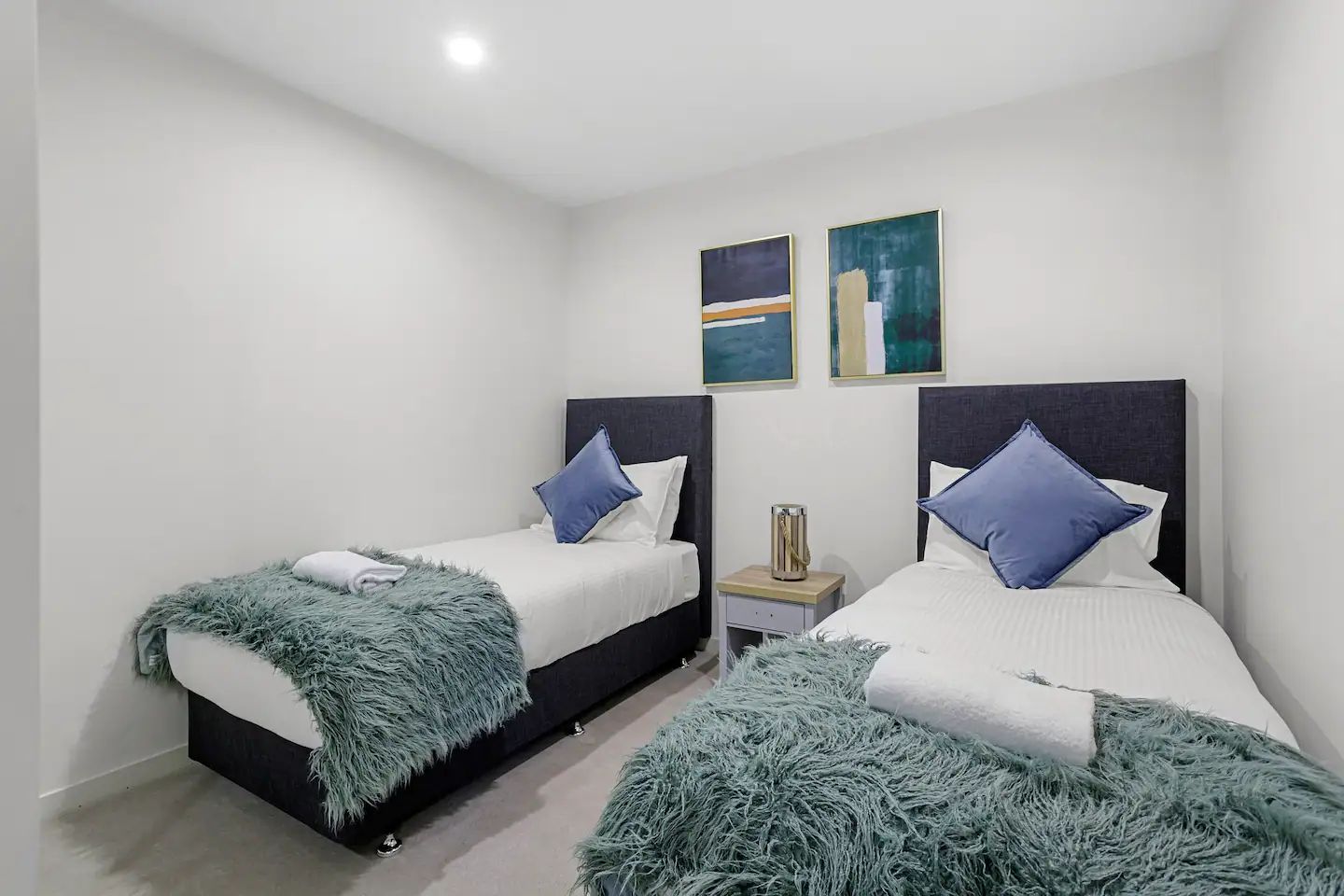 Support Bedroom