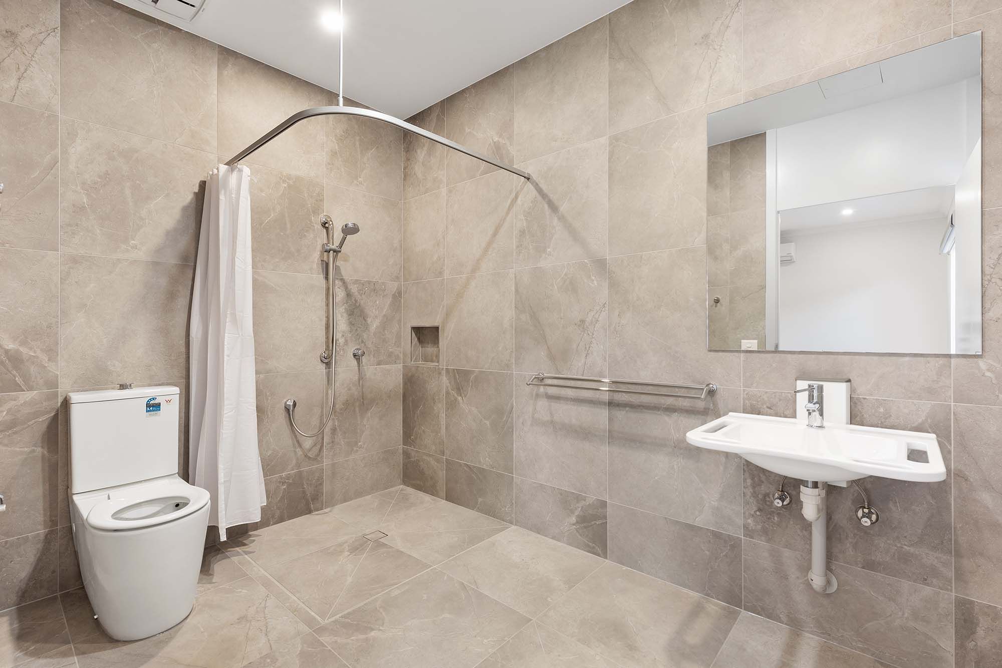 Sherwood   Ensuite 1 LR No Logo