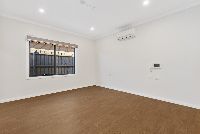 Sherwood   Bedroom 1 LR No Logo