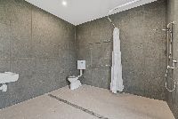 409SHO  PROFESSIONAL PHOTO - LOW RES 9) 20250618095603894