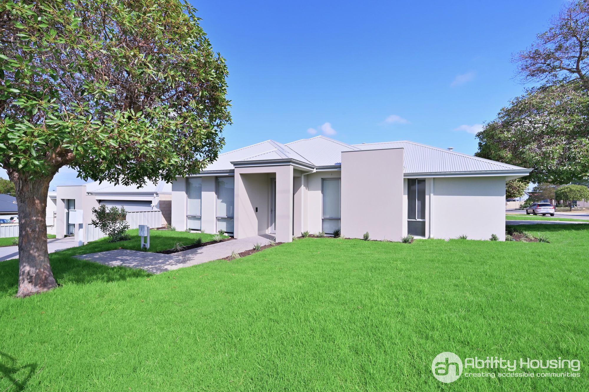 WEB Y25 158 U2-36 Playden Way-02