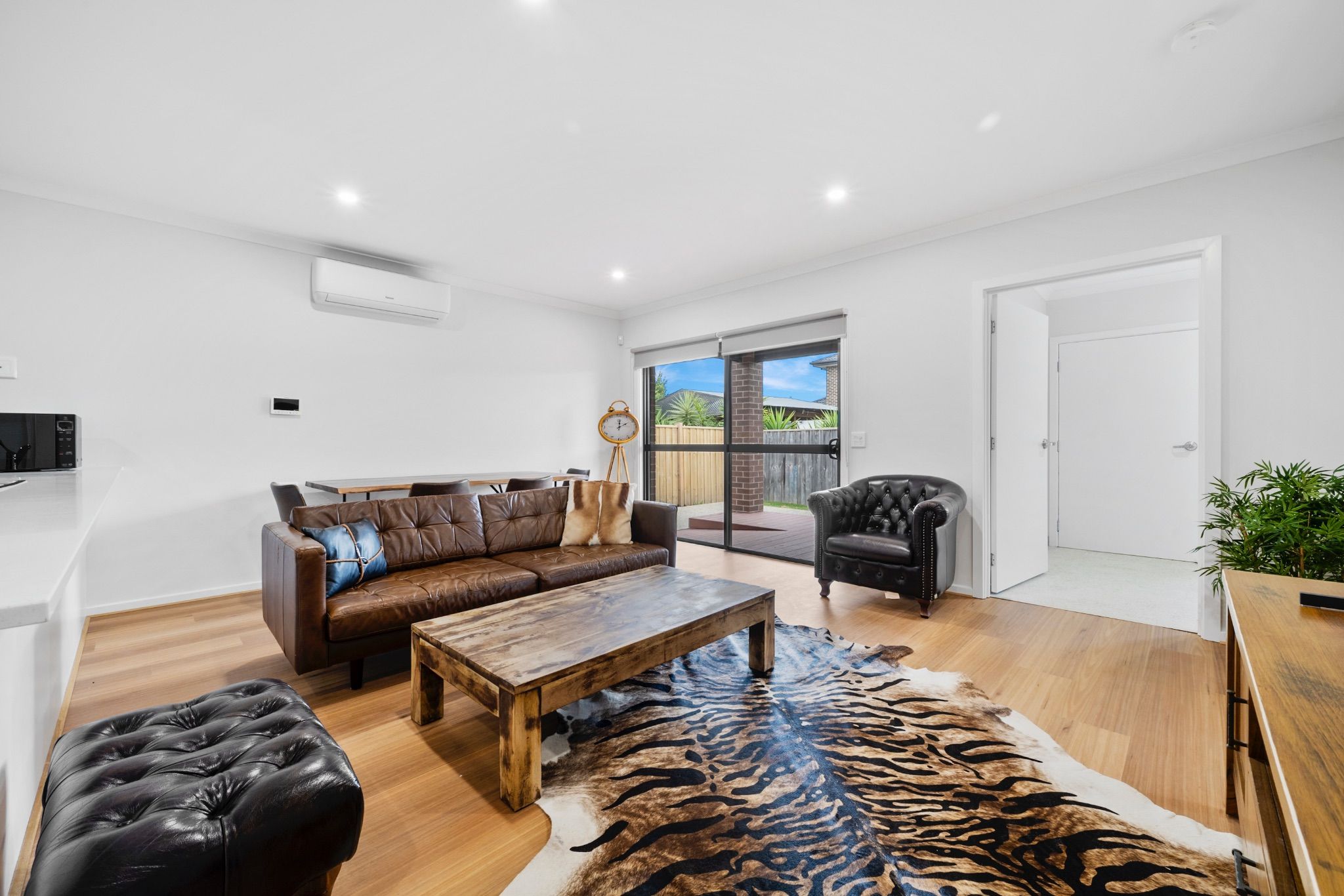 781a874f e5a0-4bdc-8354-b322d0ad1c71-lg-DH.-18-of-39-_1