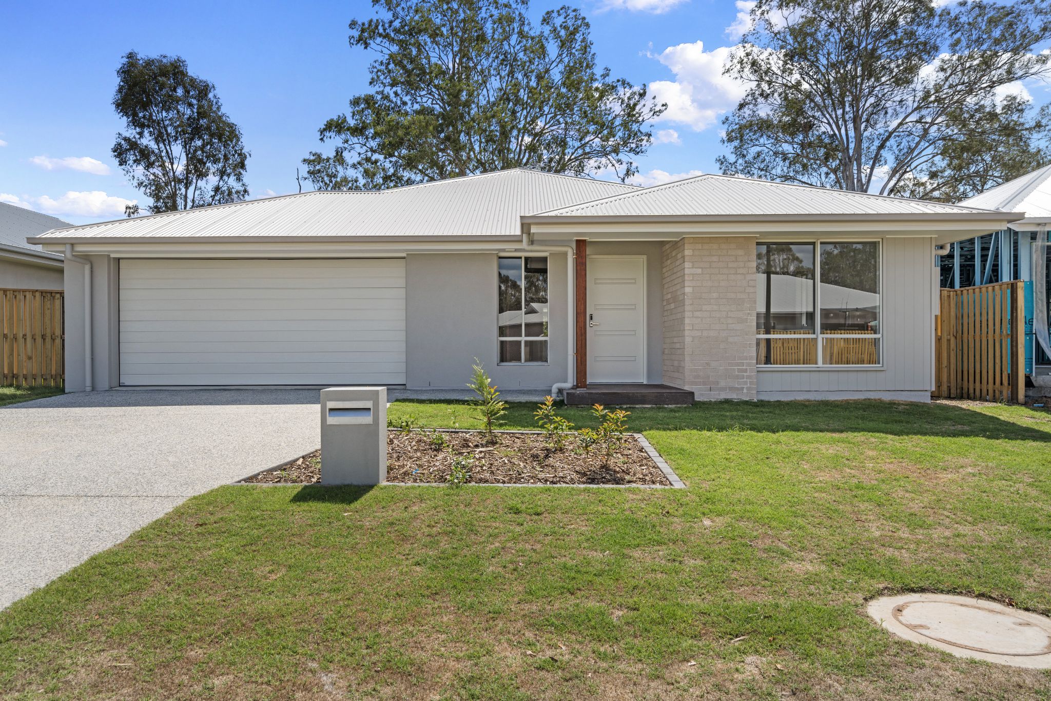 017 Open2view_ID905888-30_Cypress_Circuit__Fernvale