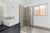 013 Open2view_ID968416-1_Brett_Road