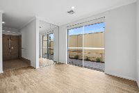 8 2 72 Culloton Cres, Balga 07