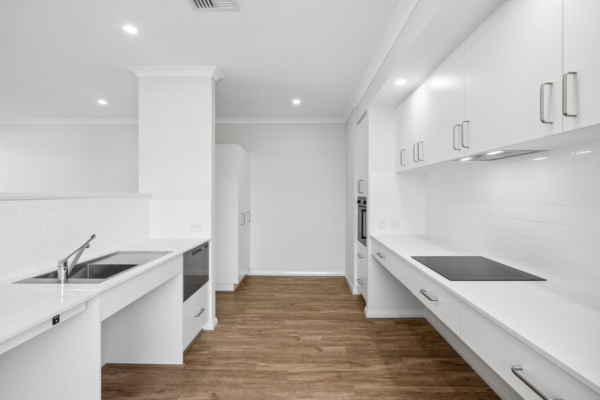 19 2 72 Culloton Cres, Balga 18