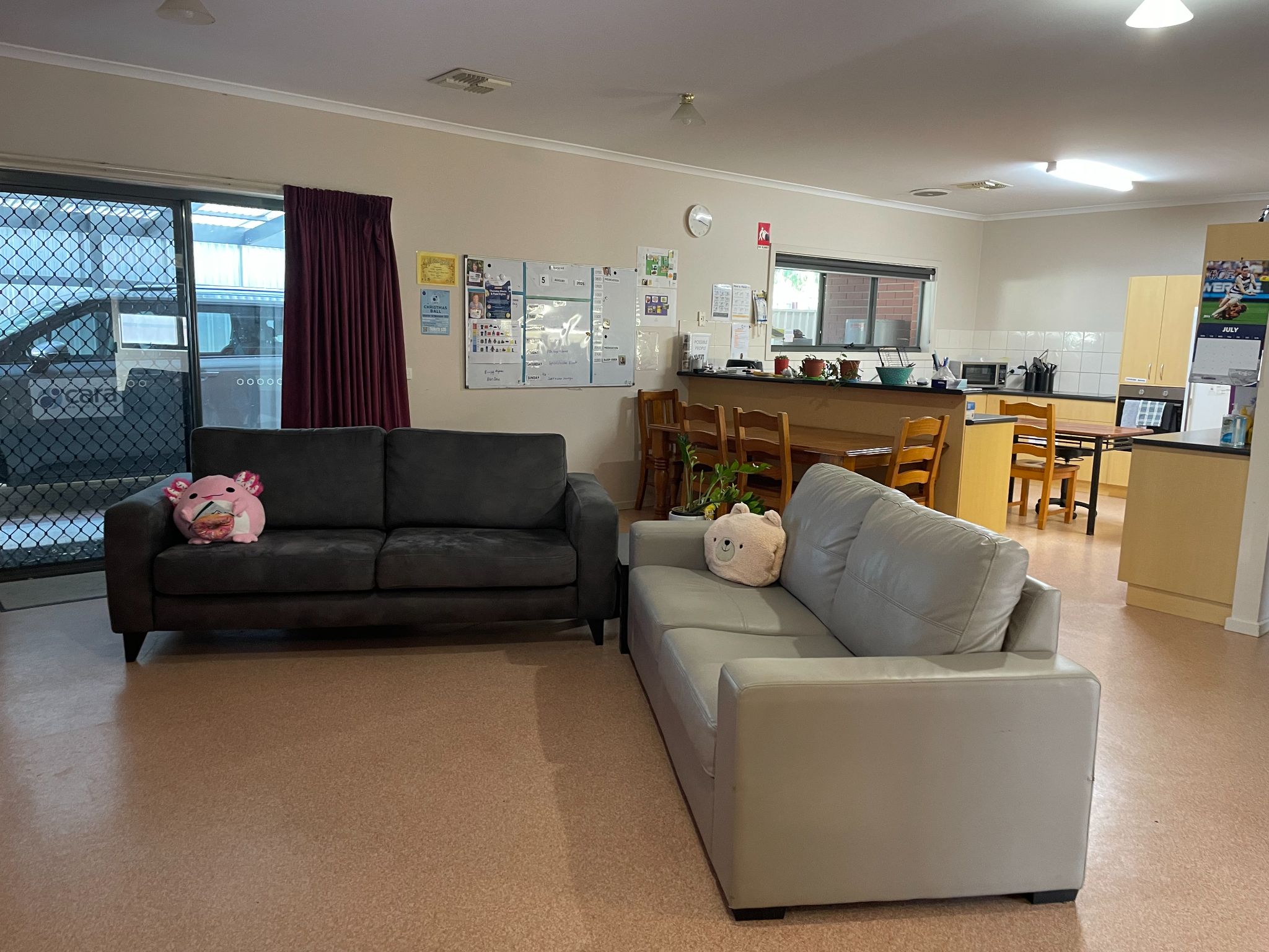 Cronin Shared Lounge Kitchen 1