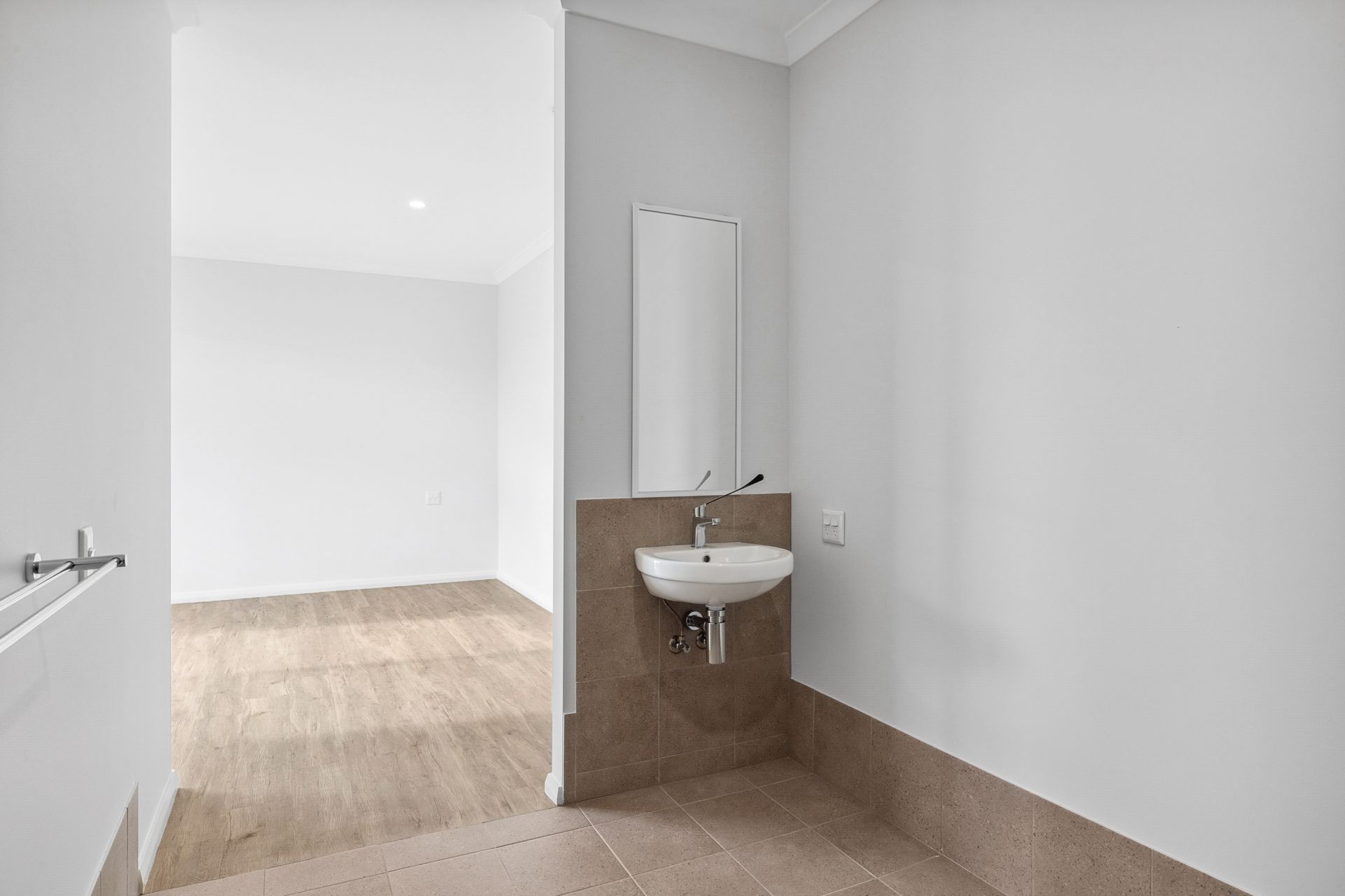 12 2 72 Culloton Cres, Balga 11