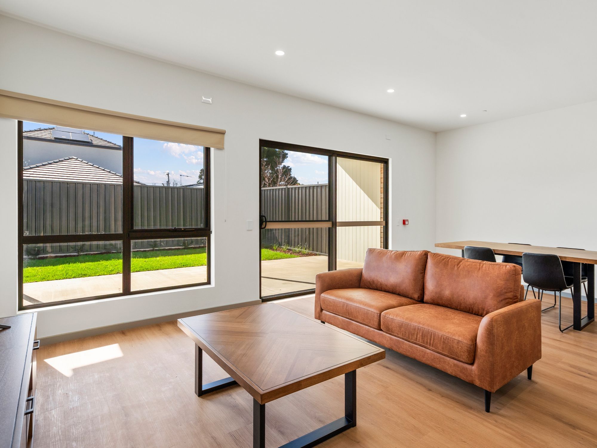 Nixon   Living Dining Alfresco HR No Logo