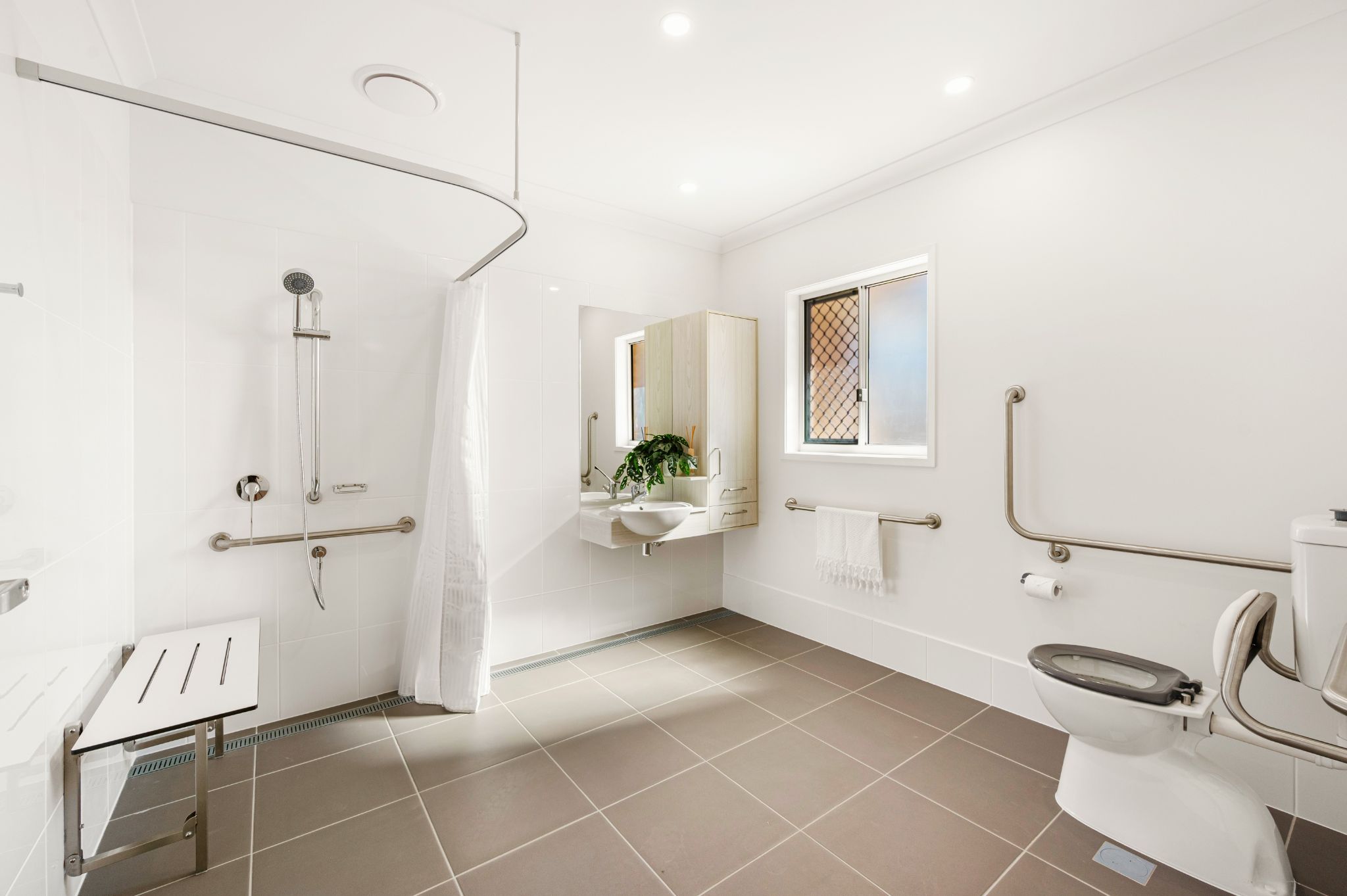 Ensuite 2