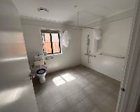 Galah Chase   Bathroom 1