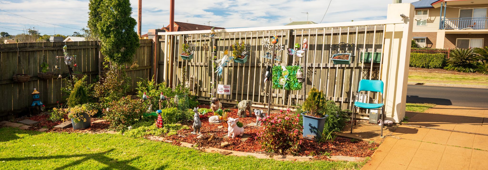 Front Yard Hume St