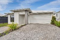 online image-compressor_012_Open2view_ID1030454-12_Frangipani_Crescent