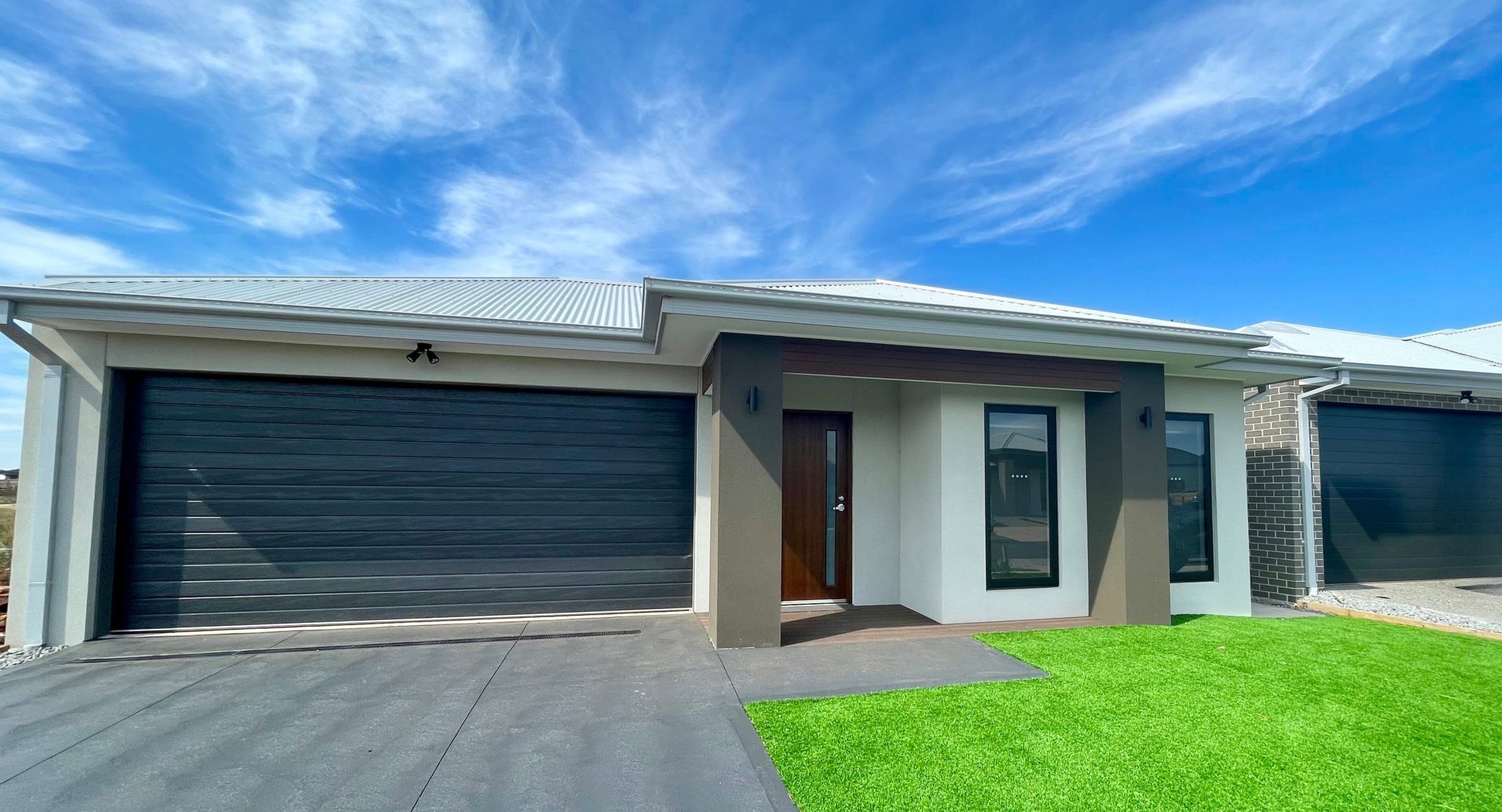 Front of-House-2048x1108