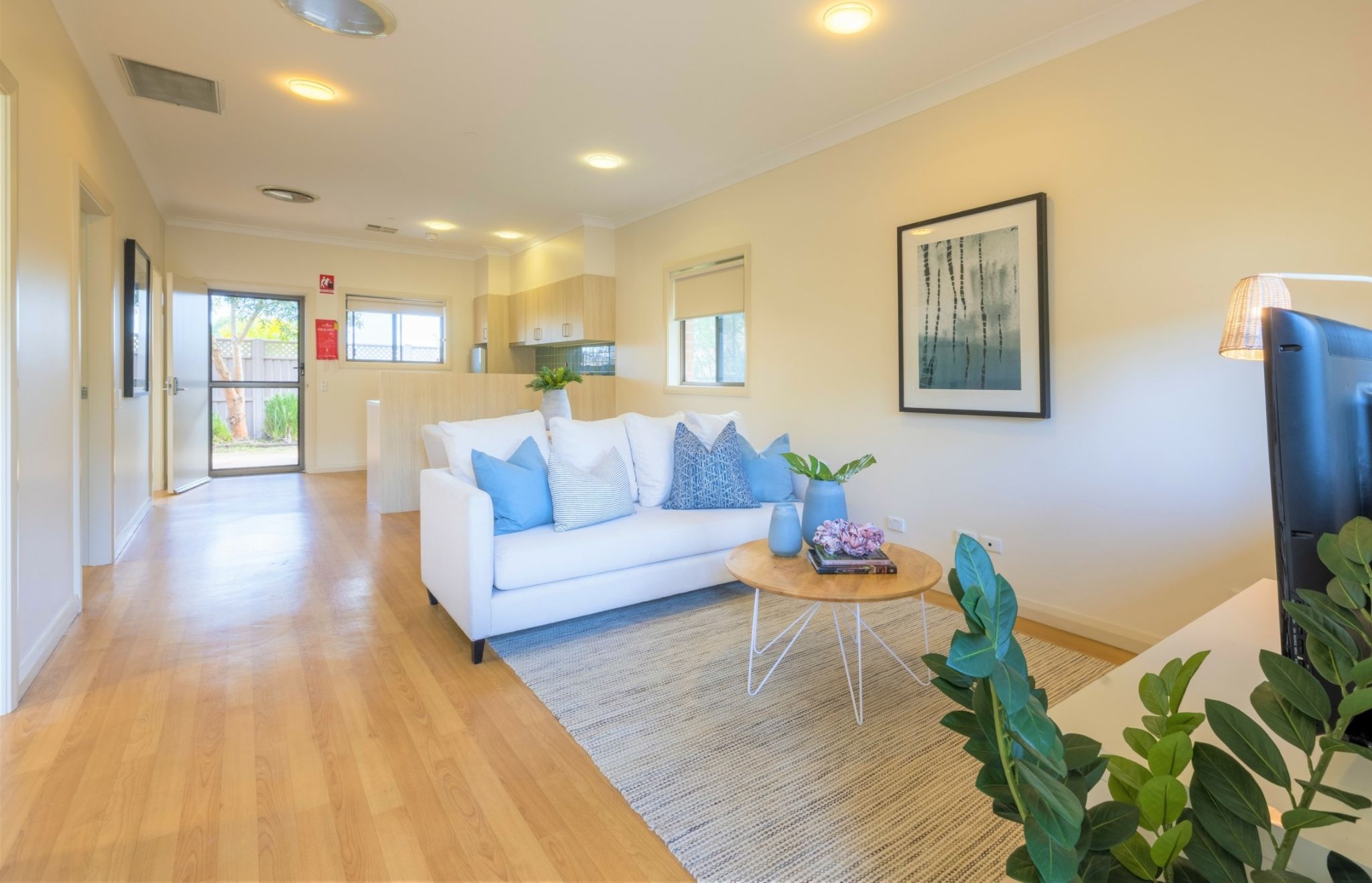 Modern living-room-with-wooden-floorboards