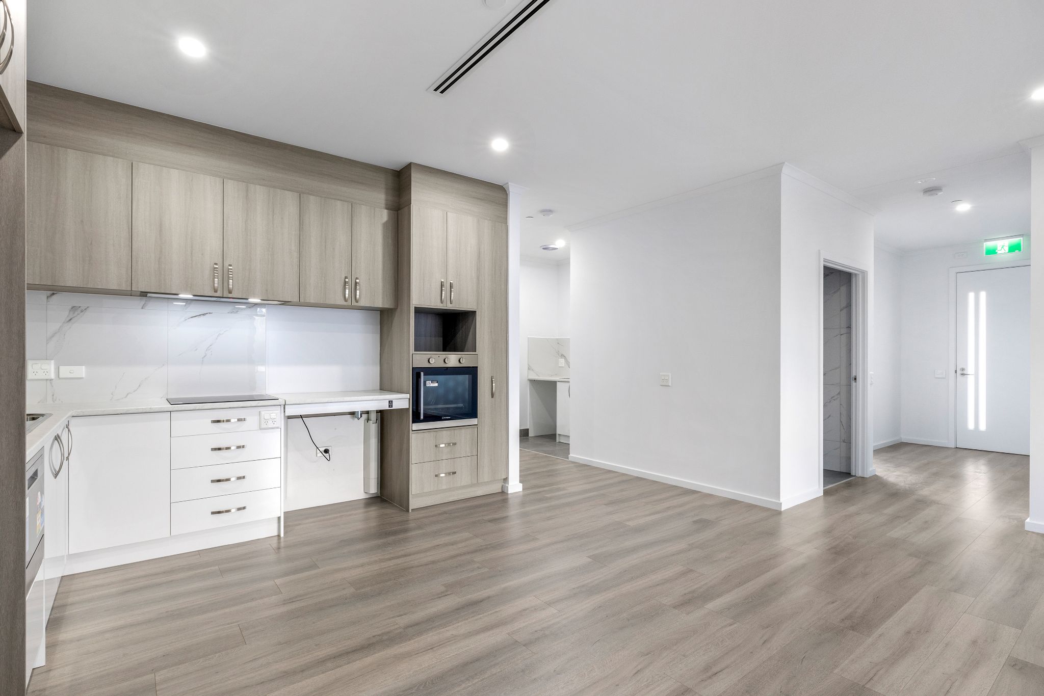 IN HOUSE IMAGING_052555