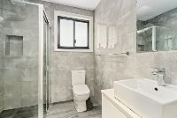 image  5)-Photoroom