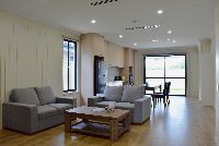 DSC 0077