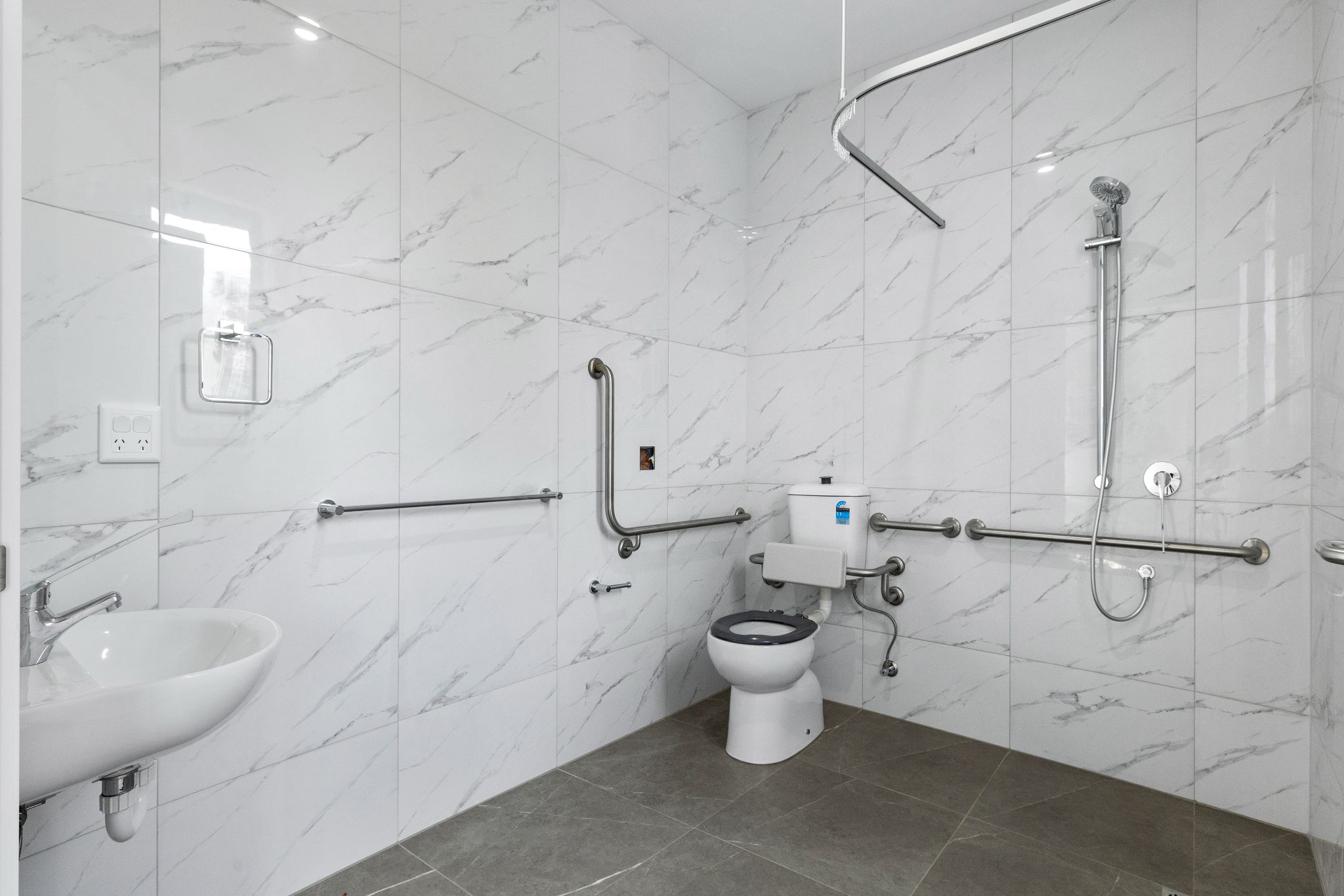 IN HOUSE IMAGING_052567