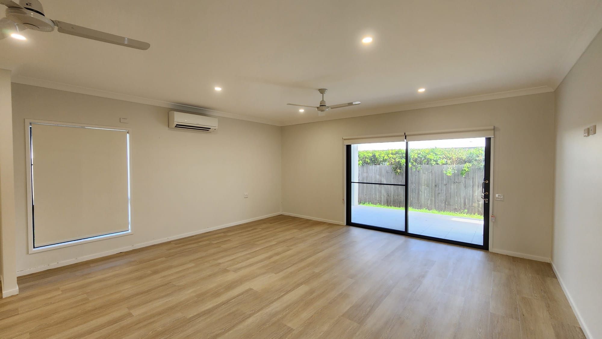 2   Callistemon Cres 27 -  Bed 1