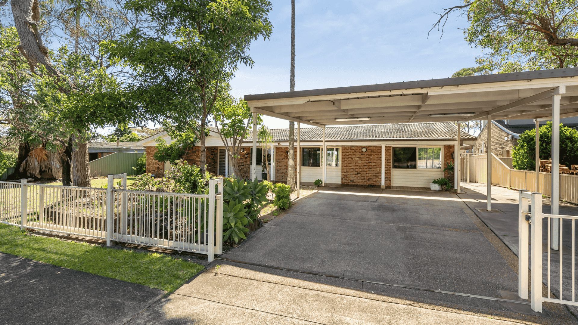 Hornsby Heights_Carport