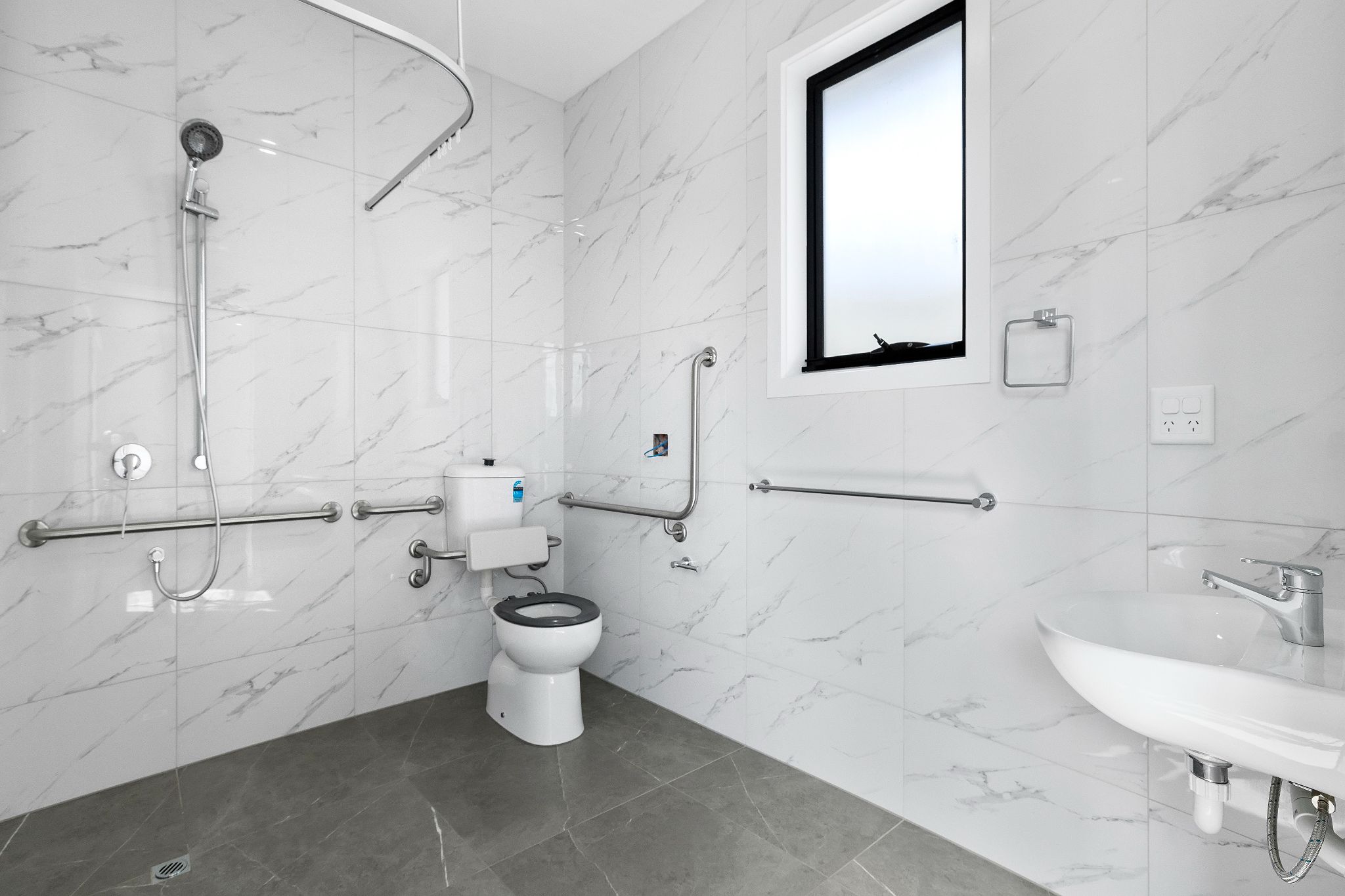 IN HOUSE IMAGING_052568