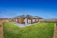 Sandringham   Backyard 1 Dusk LR No Logo