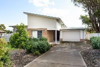 01 LR-SILL040_fern bay_outdoor