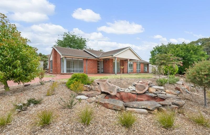 Property overview   Onkapringa hills